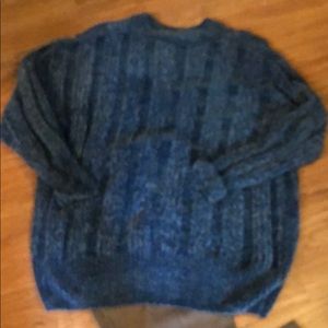 Zenana Outfitters sweater size M super soft.